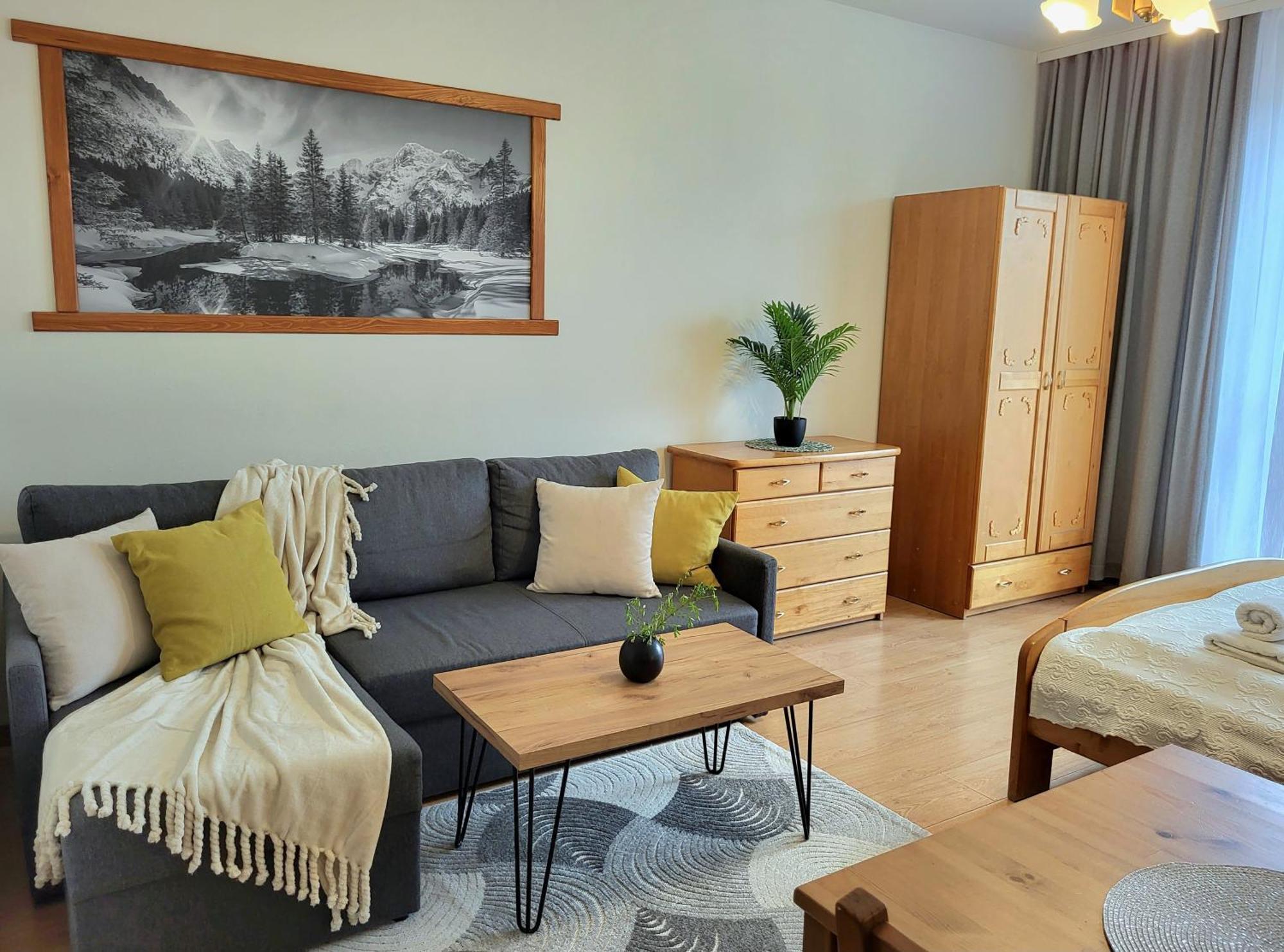 Apartamenty Velvet กอสเชียลิสกอ ภายนอก รูปภาพ