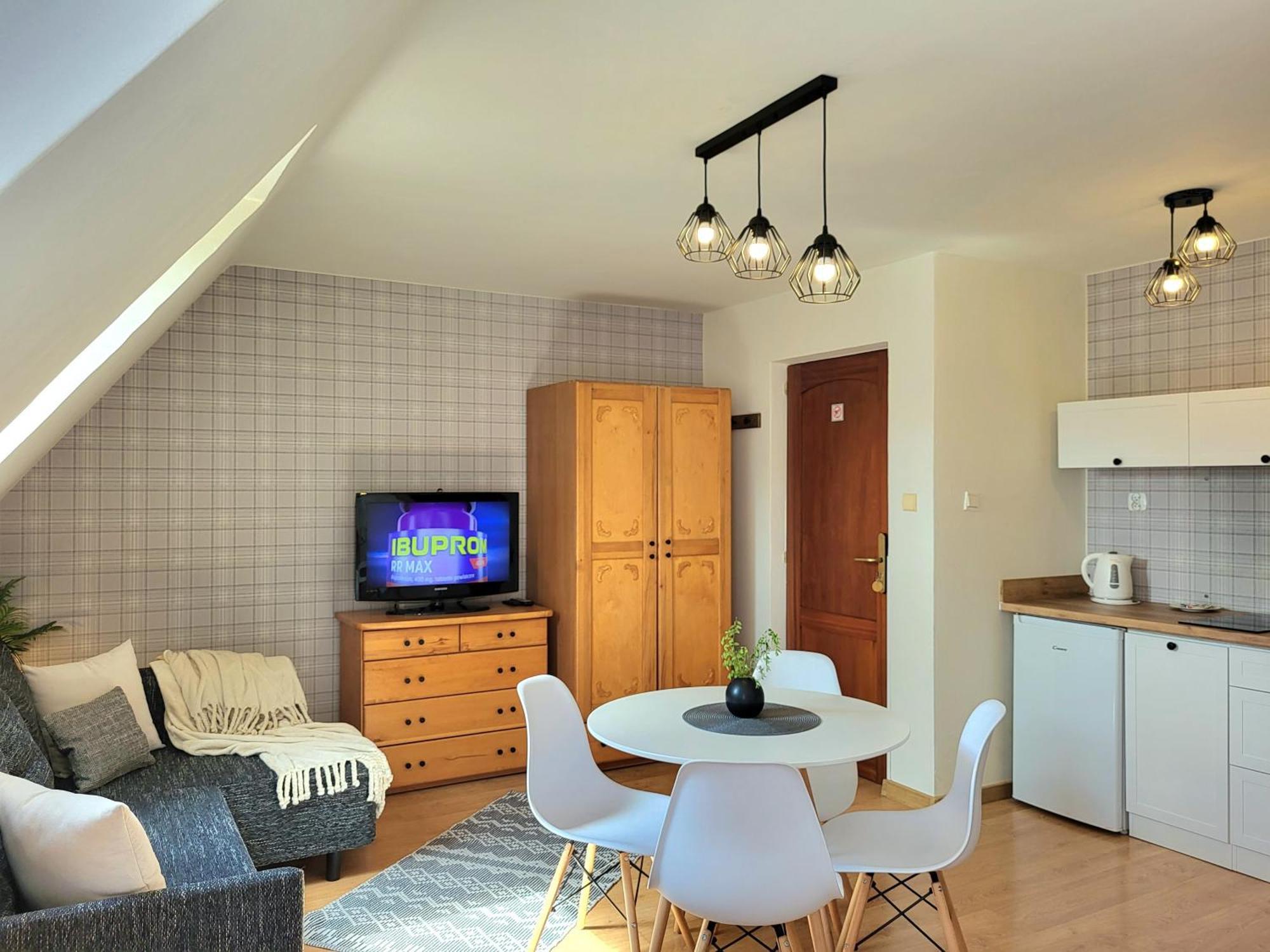 Apartamenty Velvet กอสเชียลิสกอ ภายนอก รูปภาพ